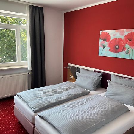 Hotel Konradp Holzkirchen Holzkirchen  Eksteriør billede