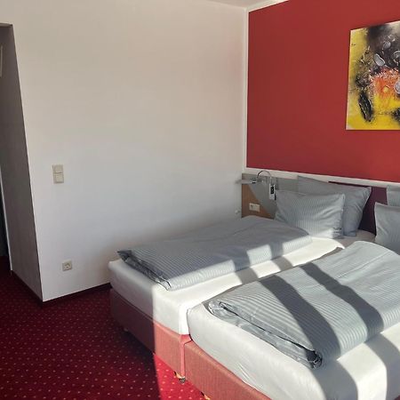 Hotel Konradp Holzkirchen Holzkirchen  Eksteriør billede