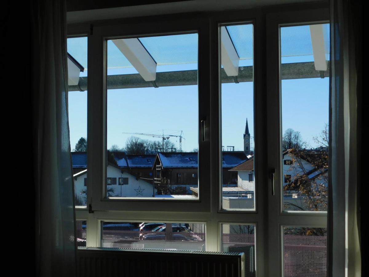 Hotel Konradp Holzkirchen Holzkirchen  Eksteriør billede